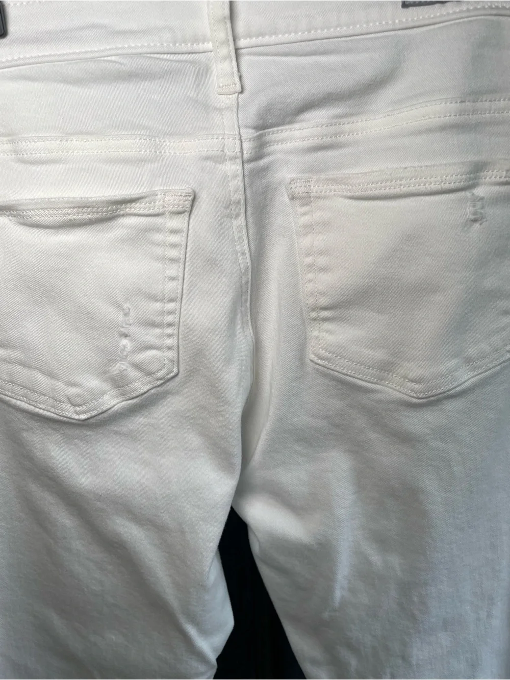 Rock & Republic Berlin White Denim Jeans Size 10M